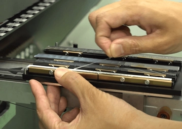 Chargeurs et plateaux pour bouts de bandes FUJI